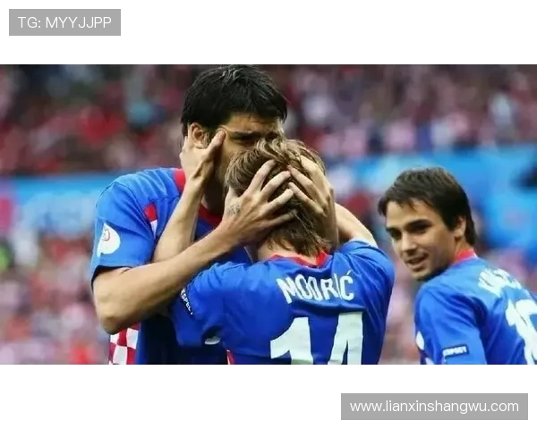 弗洛伦齐赞莫德里奇年过四十却依然年轻如二十五岁