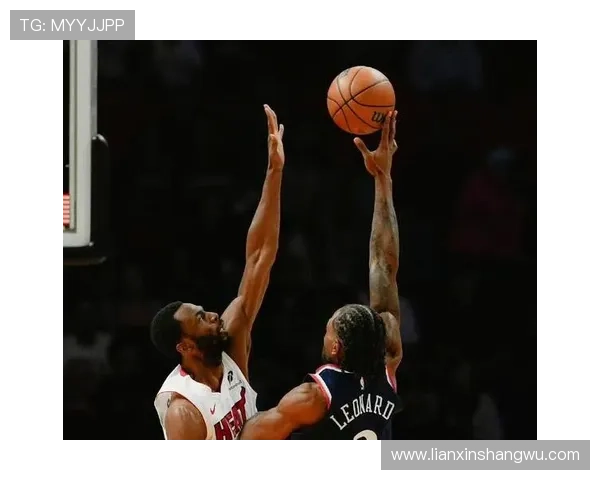 快船次节狂砍41分半场领先热火5分哈登小卡合力17分鲍威尔对阵旧主贡献13分